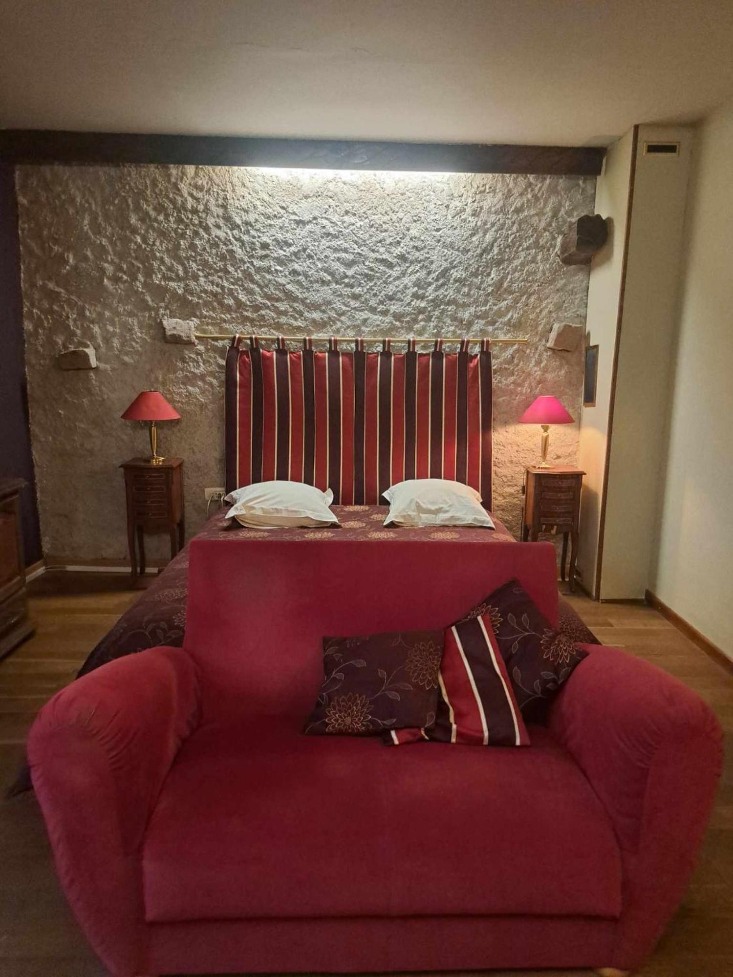 Chambres D'Hotes Les Hirondelles Gaubiving エクステリア 写真