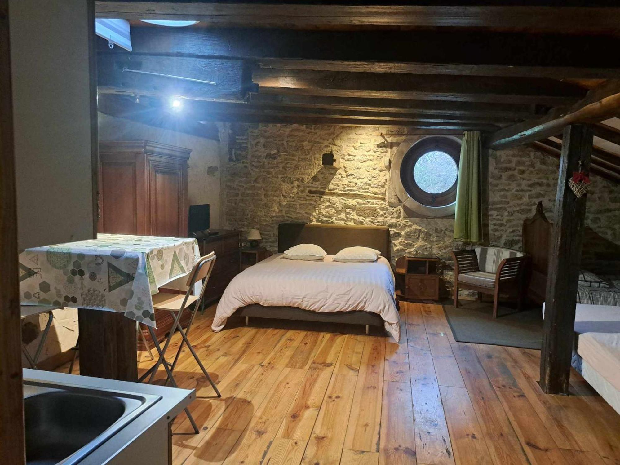Chambres D'Hotes Les Hirondelles Gaubiving エクステリア 写真