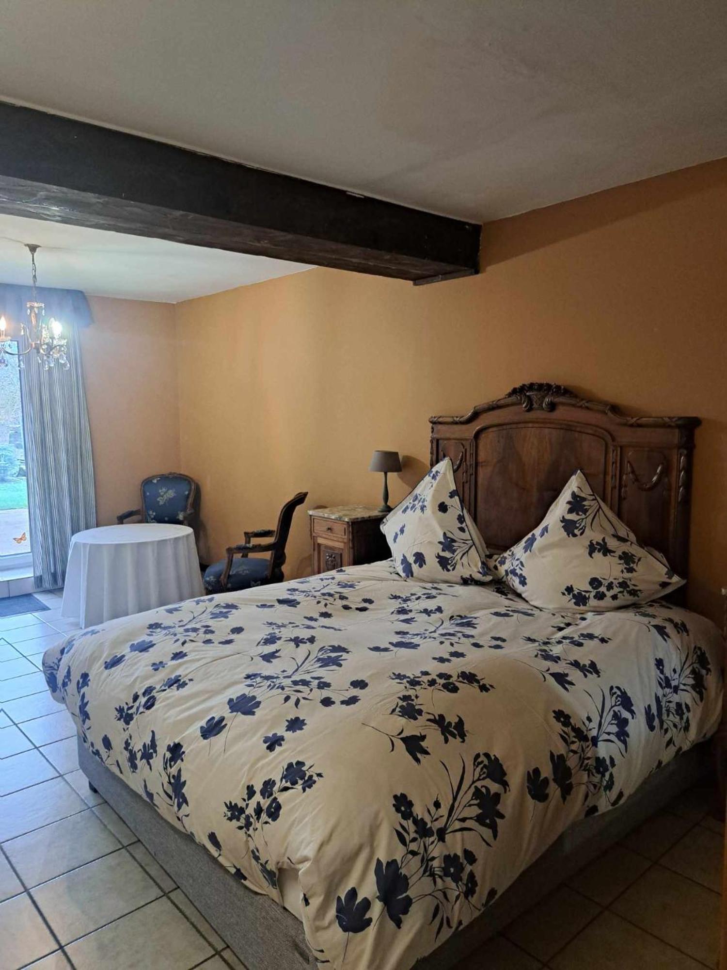 Chambres D'Hotes Les Hirondelles Gaubiving エクステリア 写真